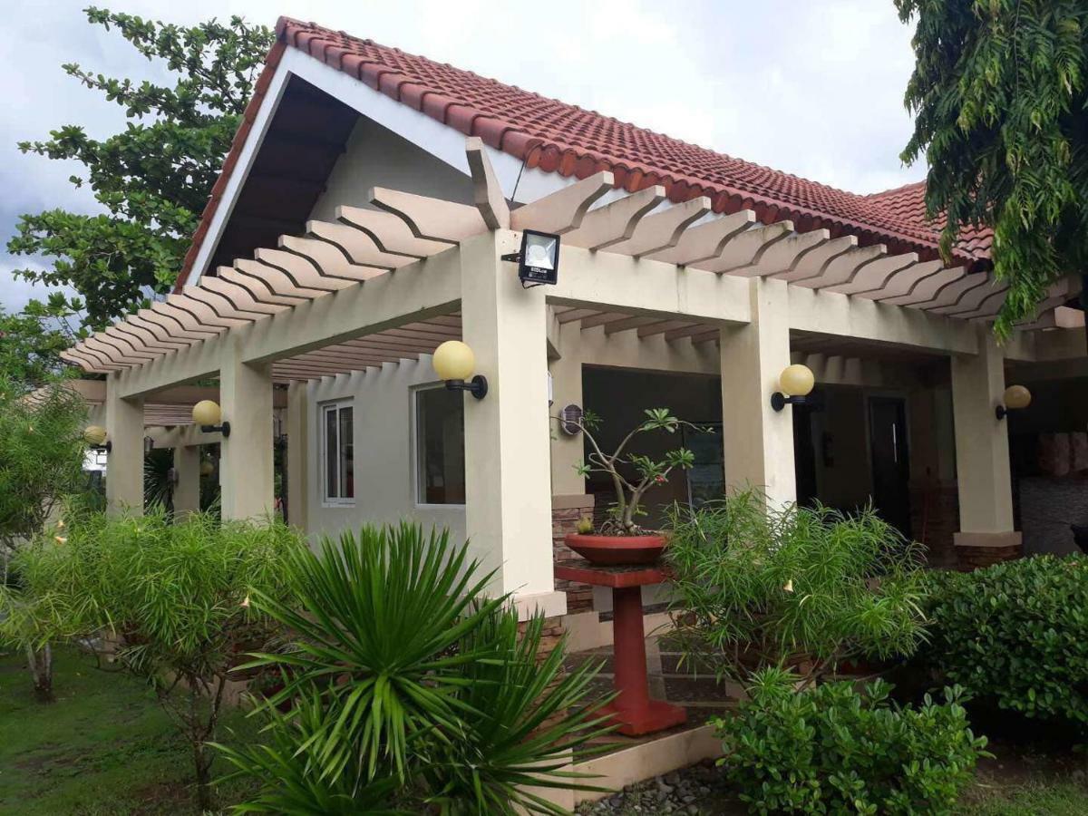 Happy Ripples Beach Resort Mabilao Exterior photo